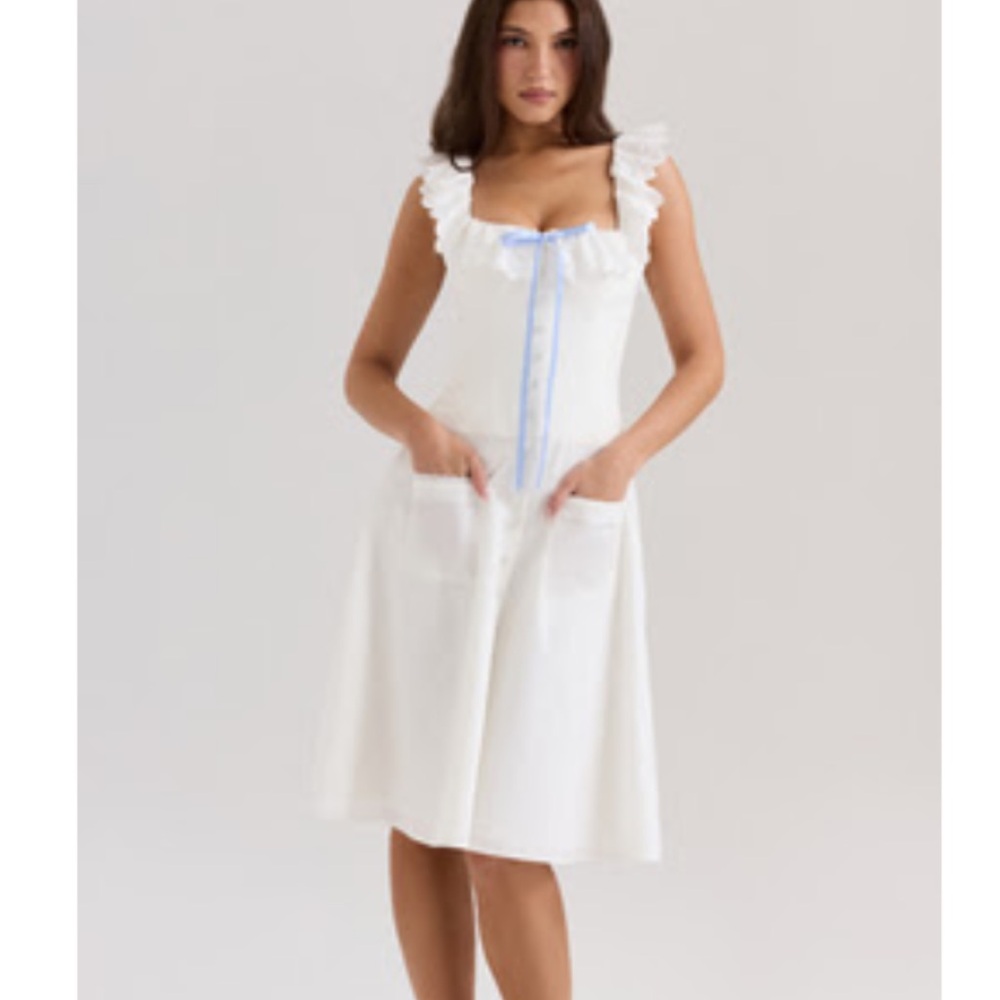 House of CB Chic Dress - Picture 4 of 4